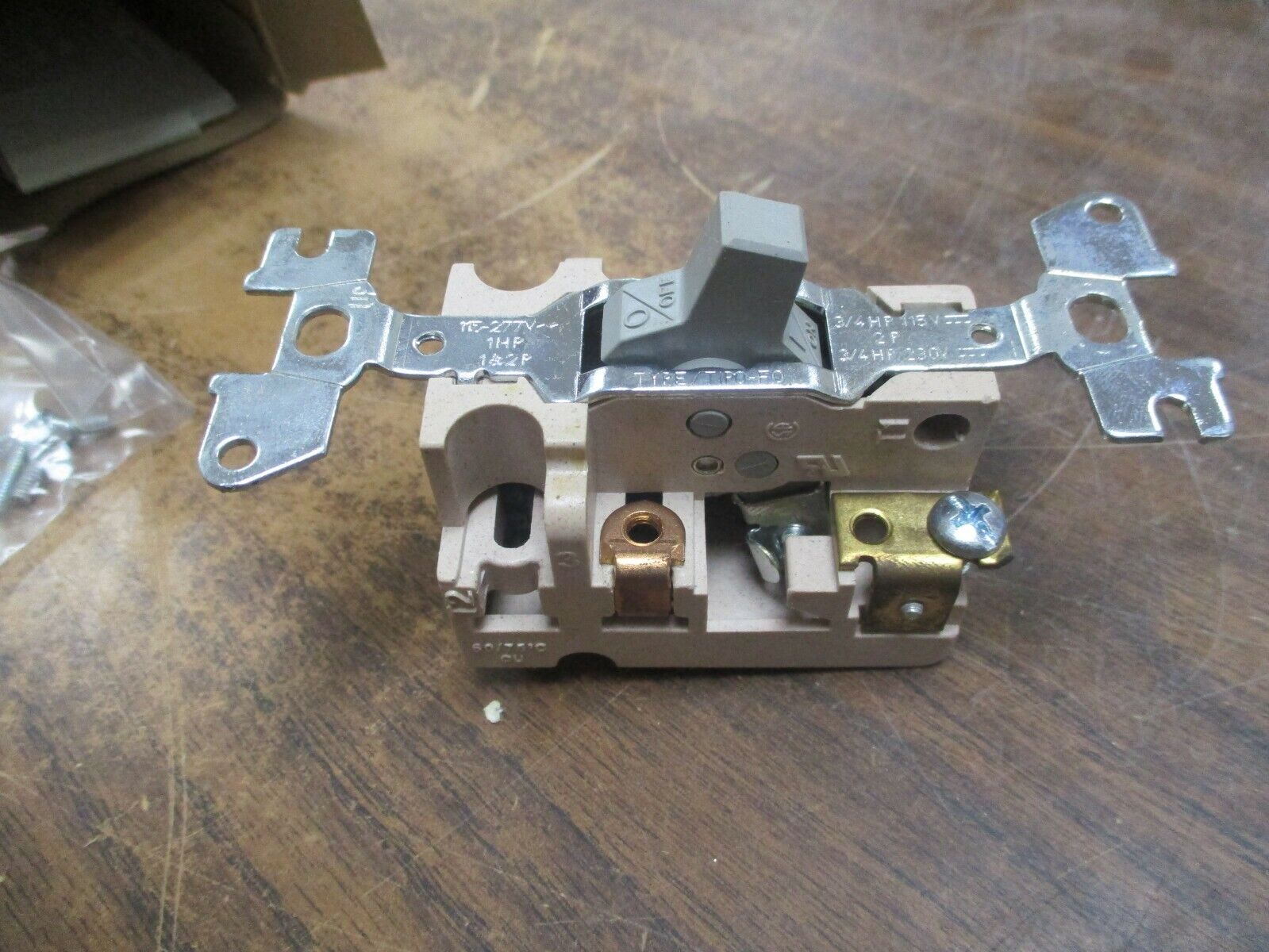 Square D FHP Manual Starter 2510FO1 Open Type New Surplus