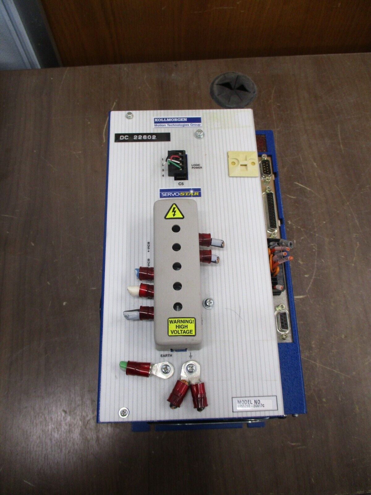 Kollmorgen ServoStar Servo Amplifier SR55200-2G617C Output: 230VAC 55A/Ph 20kW