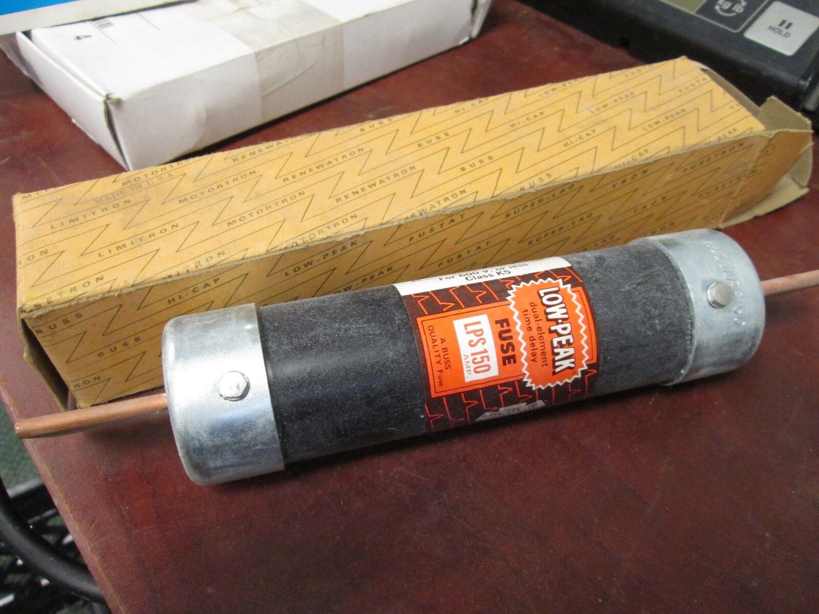 Buss Low-Peak Fuse LPS 150 600V 150A New Surplus