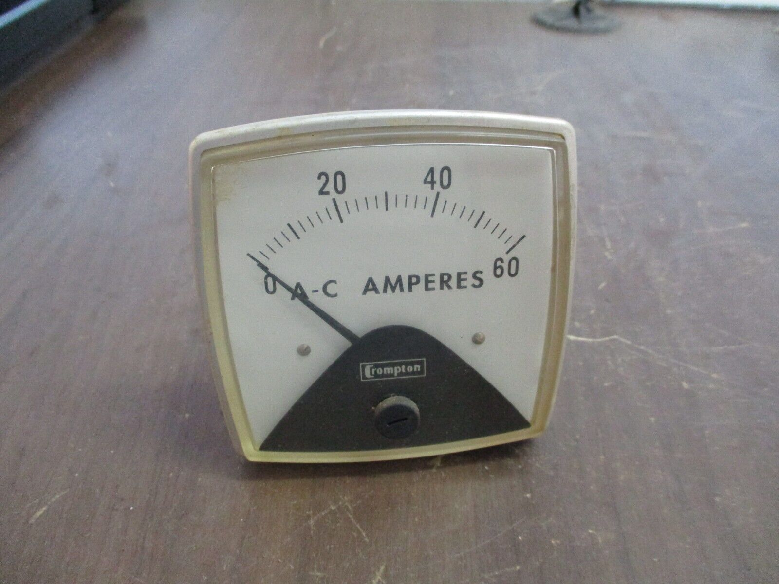 Crompton / Process Measurement AC Ammeter 016-02AAHFNW Range: 0-60A Used