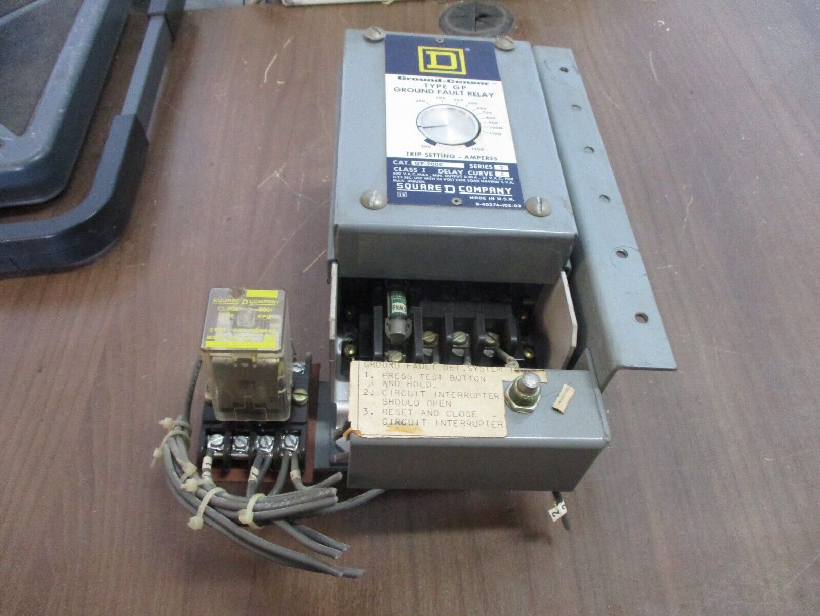 Square D Type GP Ground Powered Time Delay Ground Fault Relay GP-200C Used