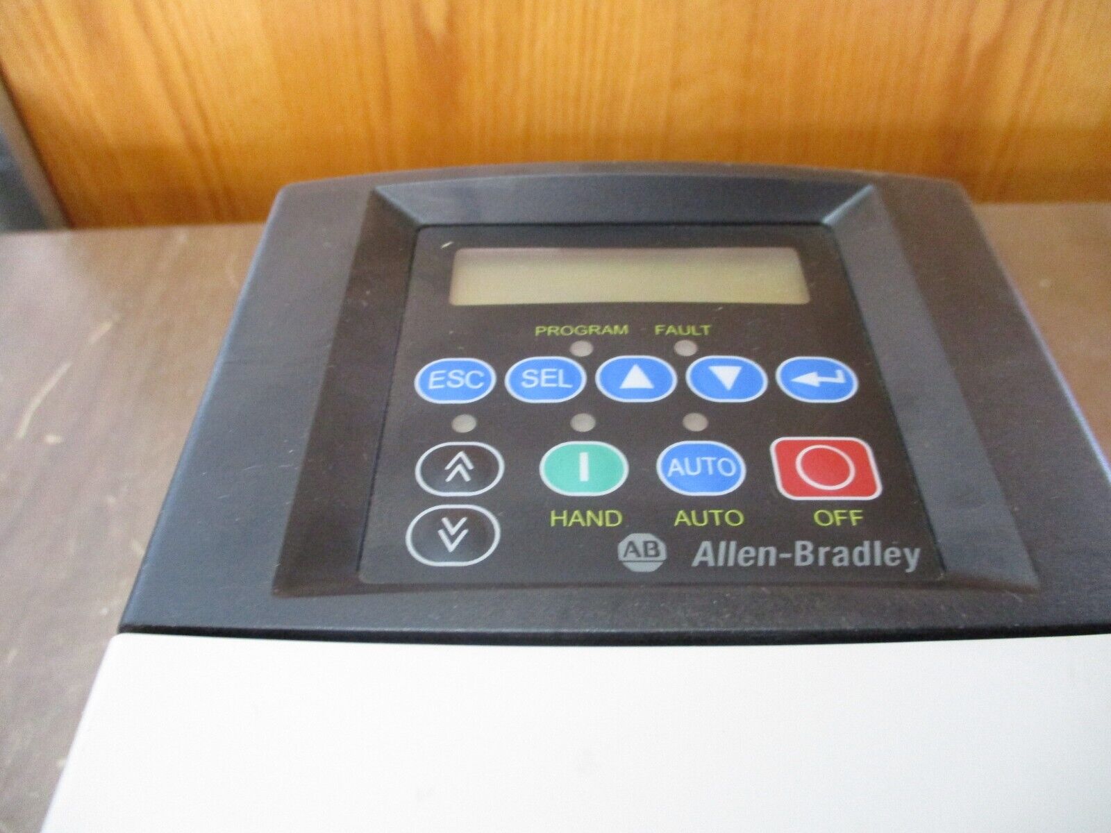 Allen-Bradley PowerFlex 400 AC Drive 22C-D022N103 Ser. A 15HP 3Ph Used