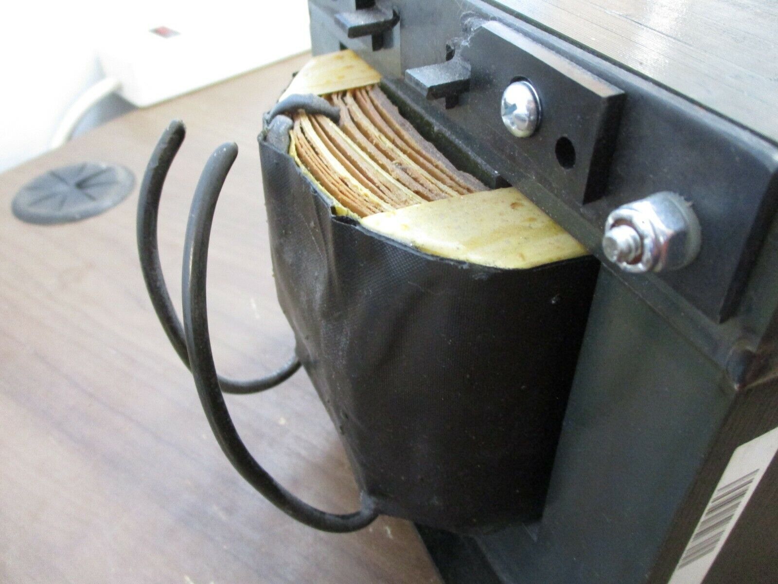 Square D Transformer 9070T2000D1 2KVA Pri: 240/480V Sec: 120V 50/60Hz, Used