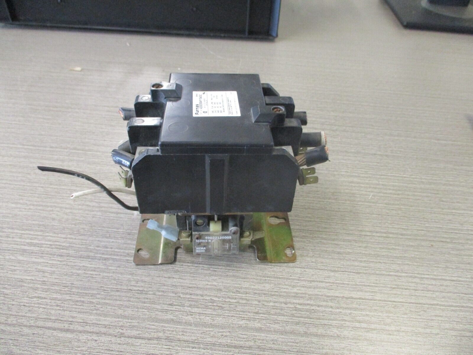 Furnas Definate Purpose Contactor 42GE35AF154GC Ser. D 120V Coil 90A 600V Used.