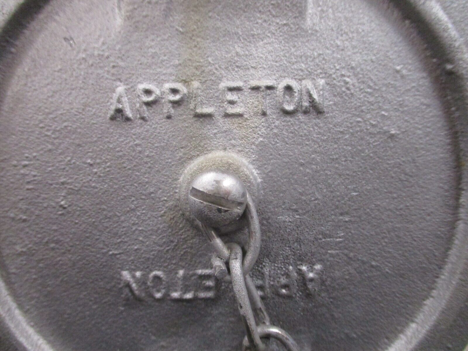 Appleton Reverse Service Powertite Receptacle AR20034RS 200A 600V 3W 4P 50-400Hz