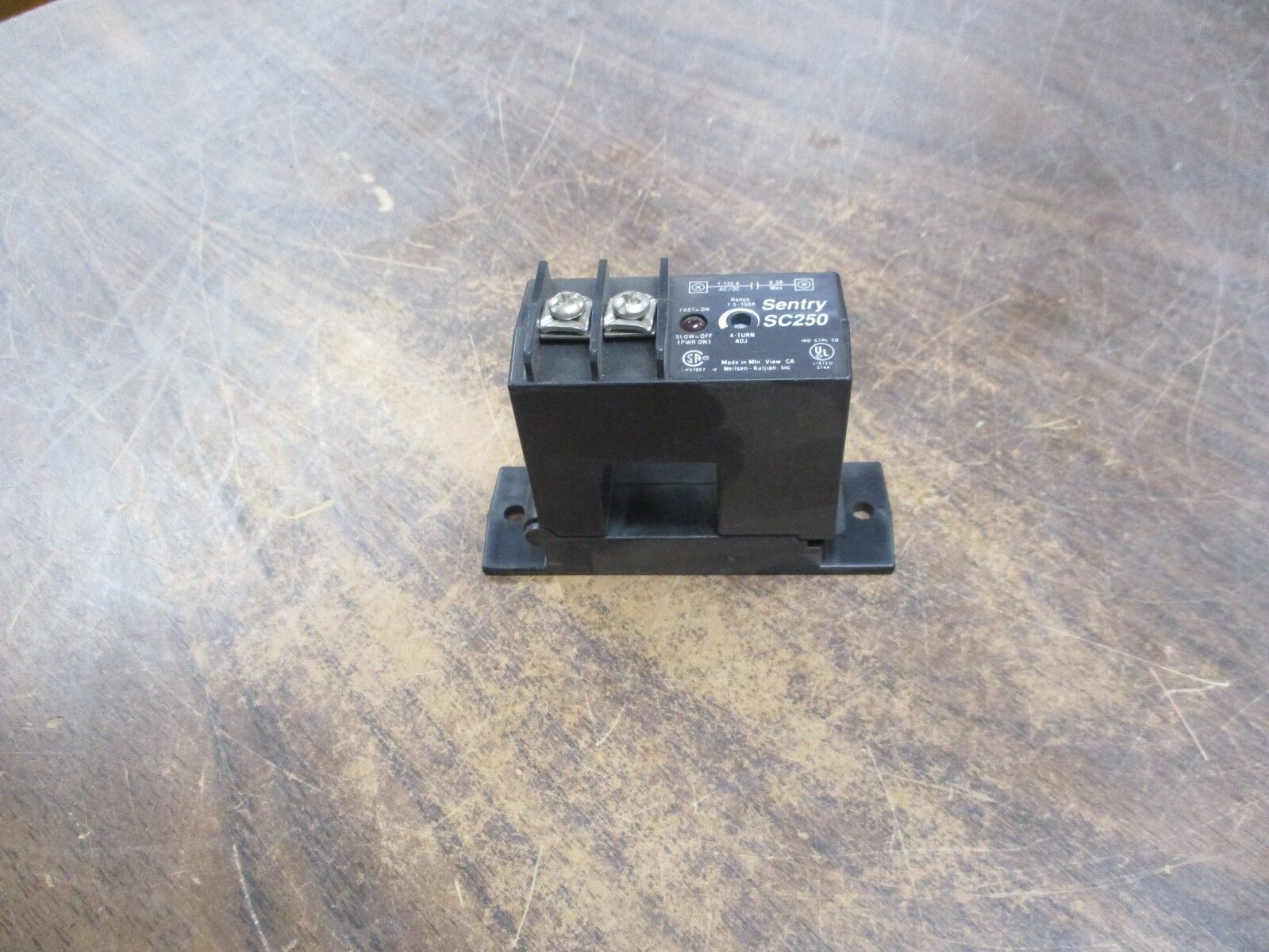 Sentry Current Switch SC250 Range 1.5-150A 1-135V AC/DC 0.3A Used