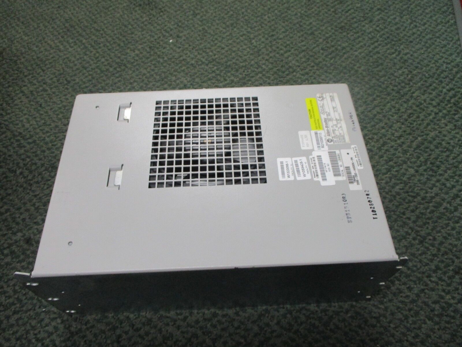 Allen-Bradley Ultra 3000i Servo Drive 2098-D5D-HVO30X-DN Ser. B F/W Rev: 1.53