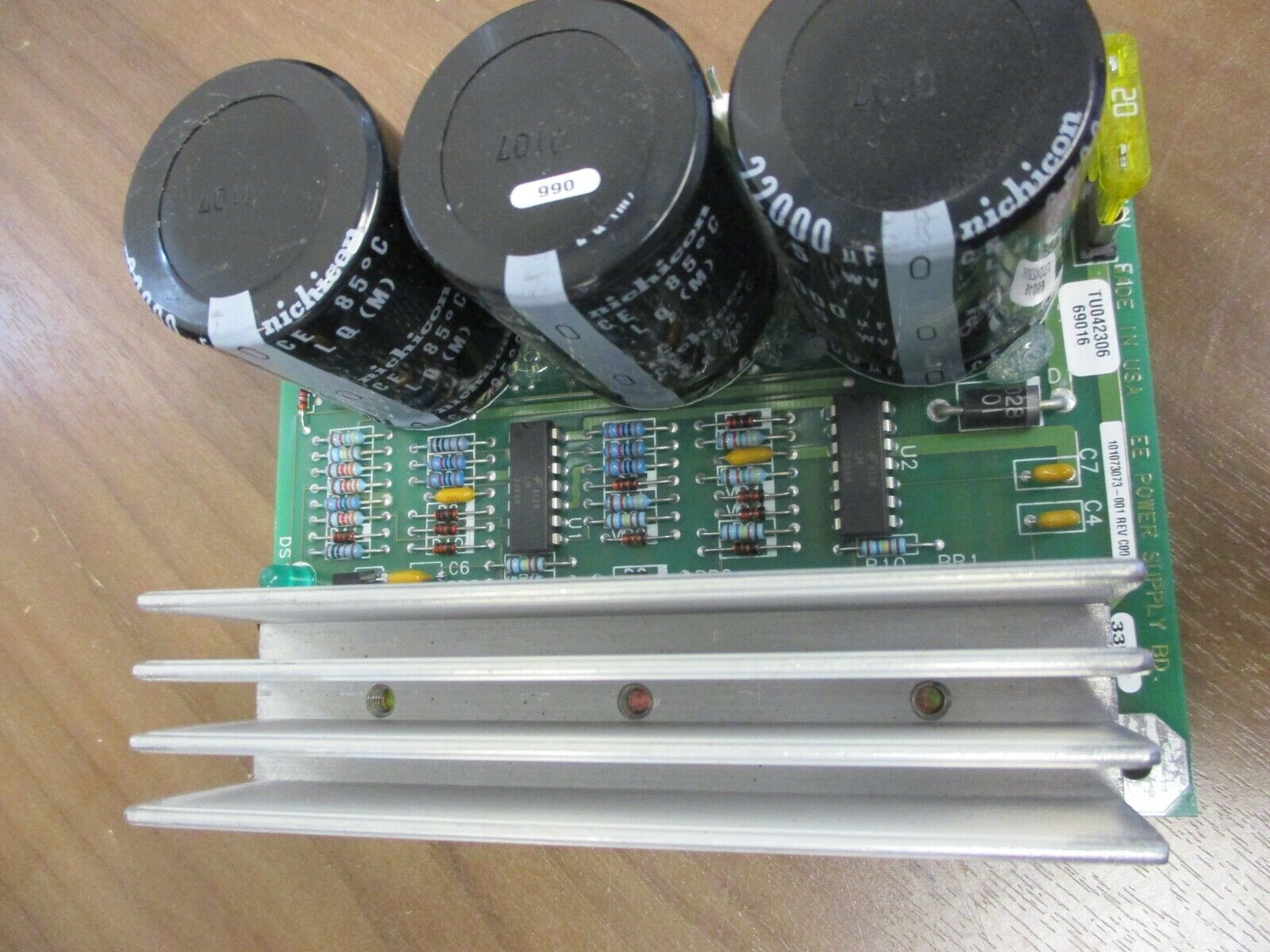 Eaton Exide Power Supply Board 101073073-001 Rev. C00 20A 32V Used