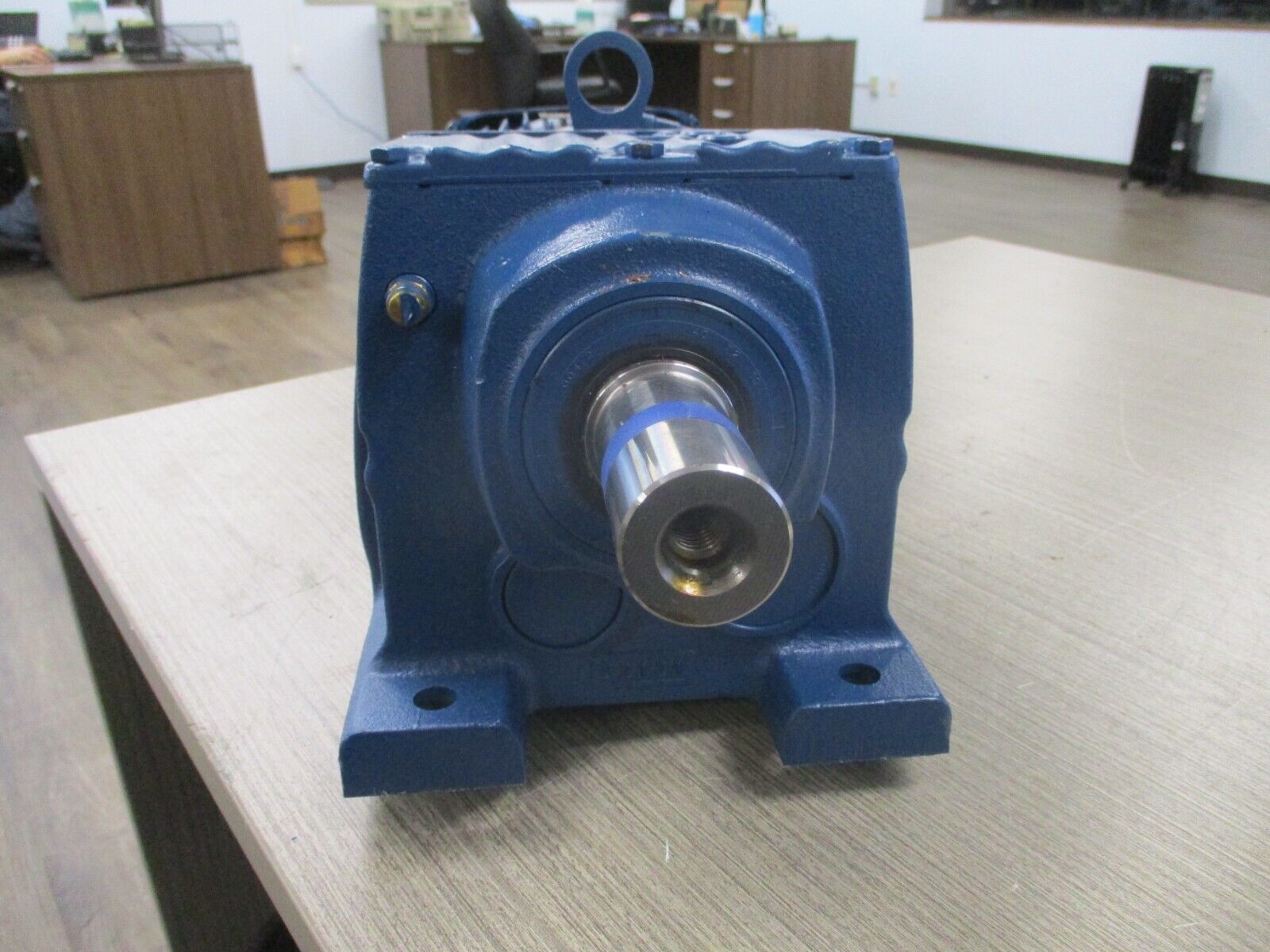 Sew-Eurodrive Gearmotor R57 DRN90L4 Ratio 15.82 2HP 230/460V 60HZ 304 RPM Out