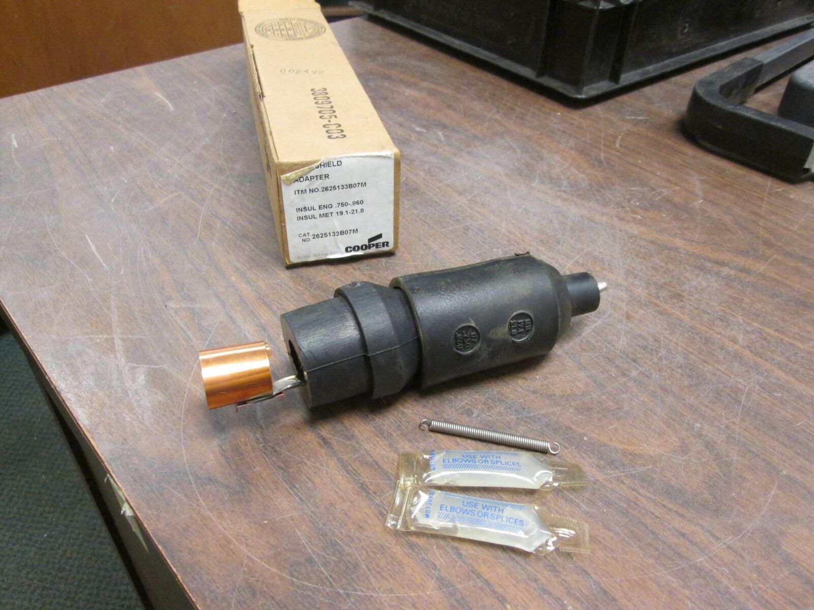 Cooper Tape Shield Adapter 2625133B07M INS: 0.750-0.860 New Surplus