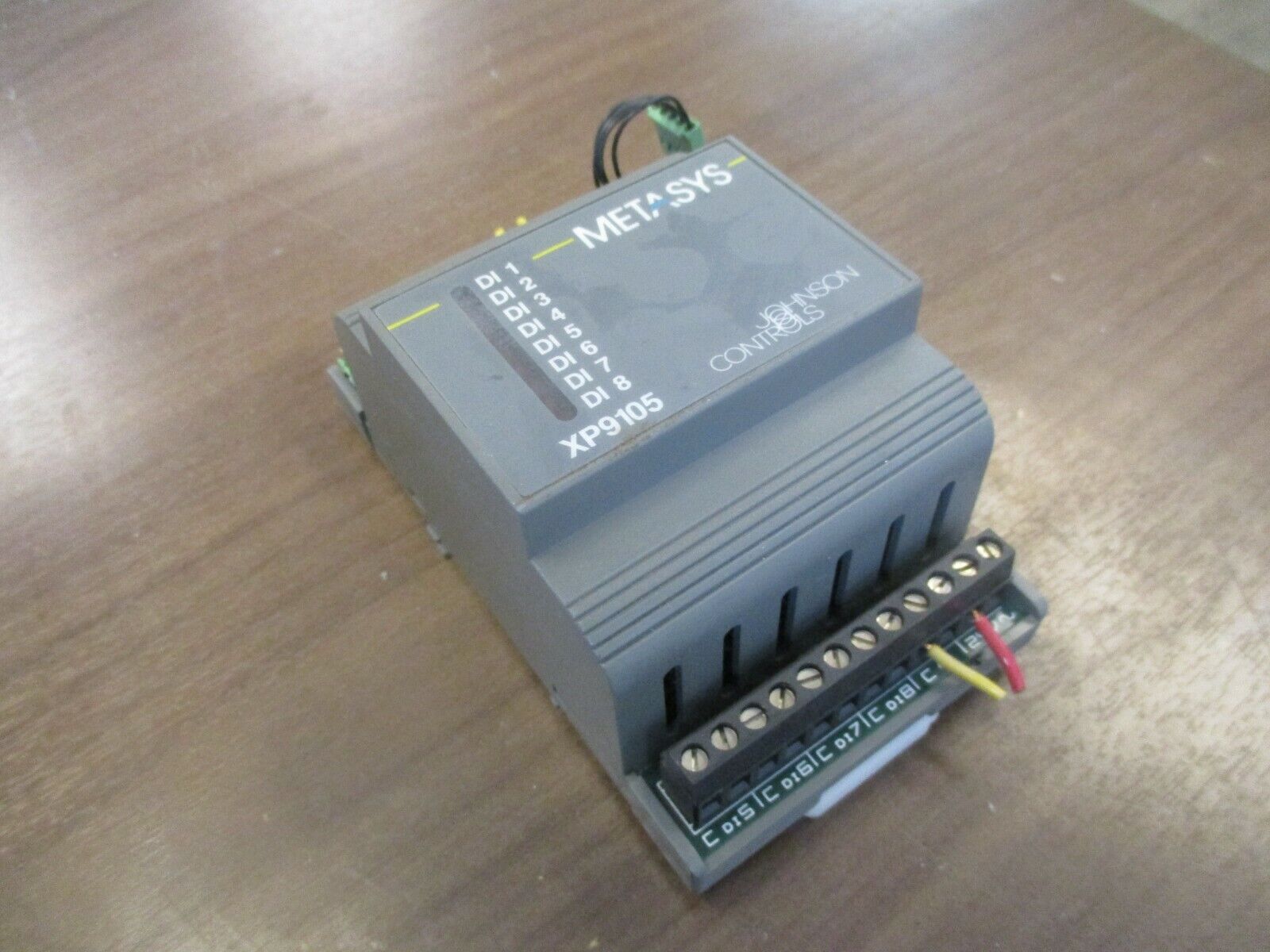 Johnson Controls Metasys Expansion Module XP-9105-8004 Used