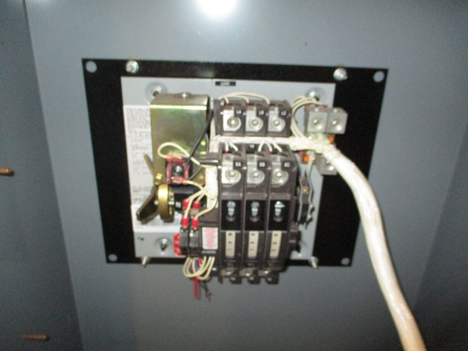 Kohler Automatic Transfer Switch KCT-AMTA-0230S 230A 480V 3Ph 4W 3P 60Hz Used