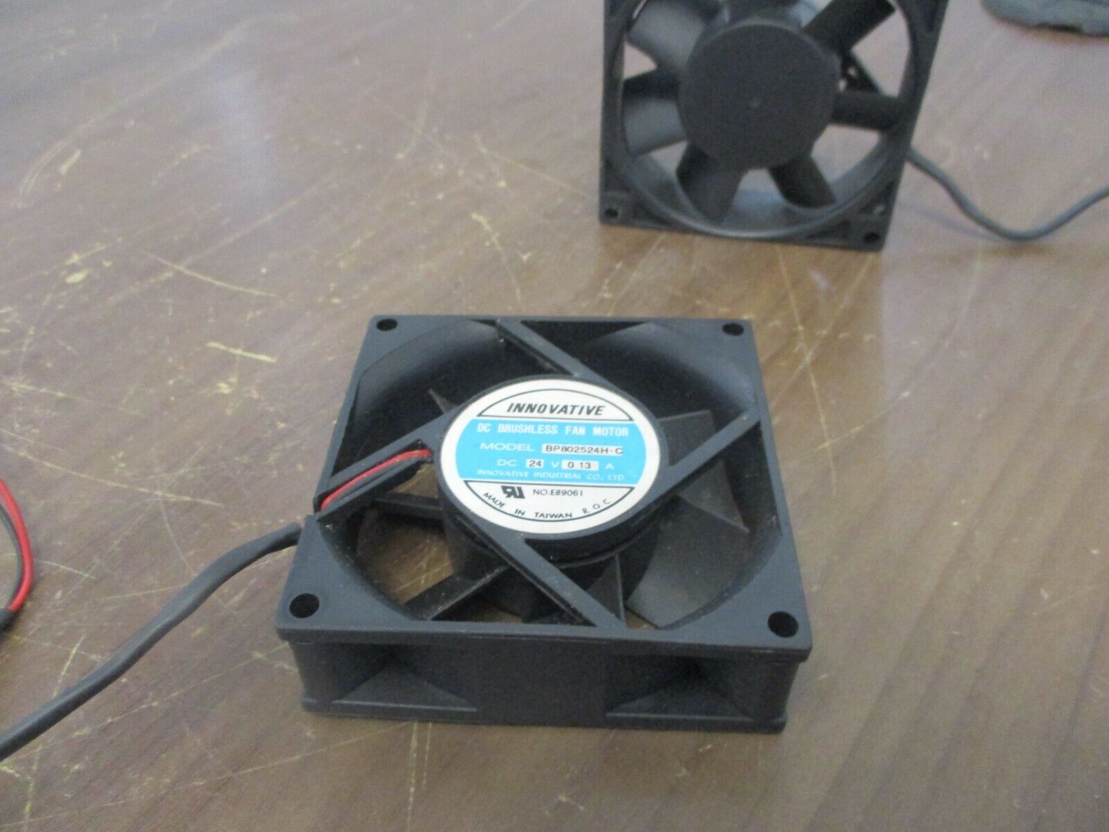 Innovative Brushless Fan Motor BP802524H-C 24VDC 0.13A **Lot of 2** Used