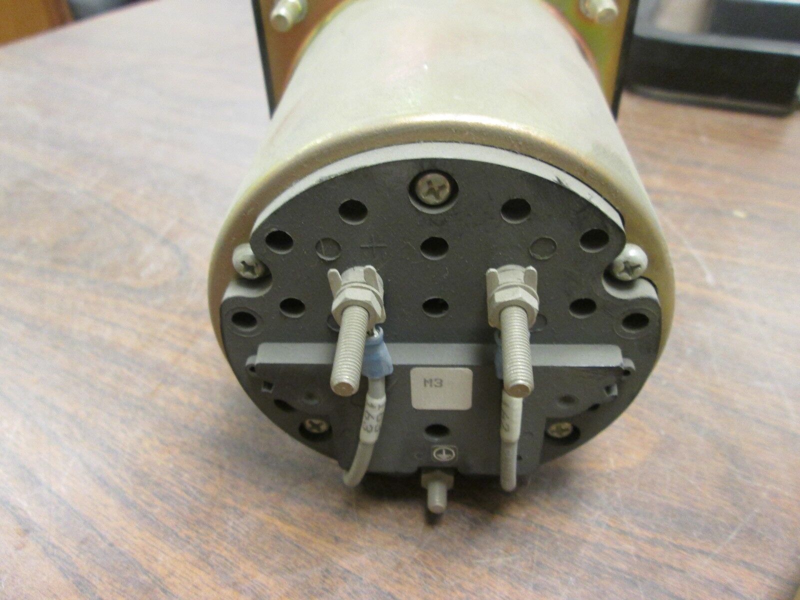 Yokogawa Kilovar/Kilowatt Meter 103111FAFA7WEC/UL Range: 0-1800 Used