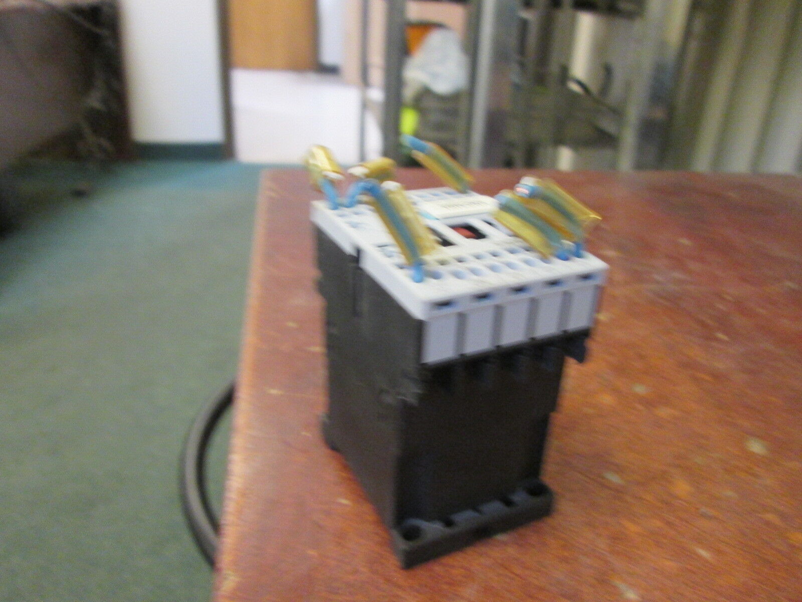 Siemens Sirius Contactor 3RT1015-2BB41 24VDC 16A 600V Used