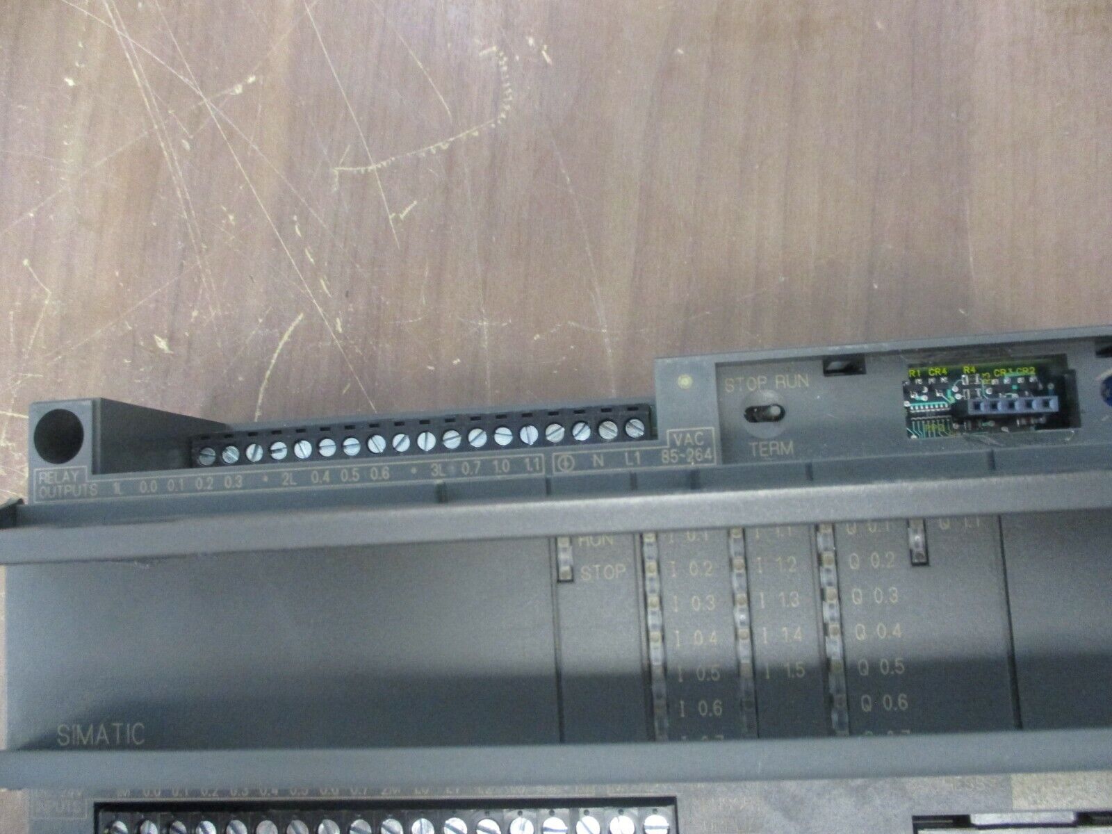 Siemens CPU 214 Controller 6ES7 214-1BC01-0XB0 E-Stand: 06 85-264VAC Used