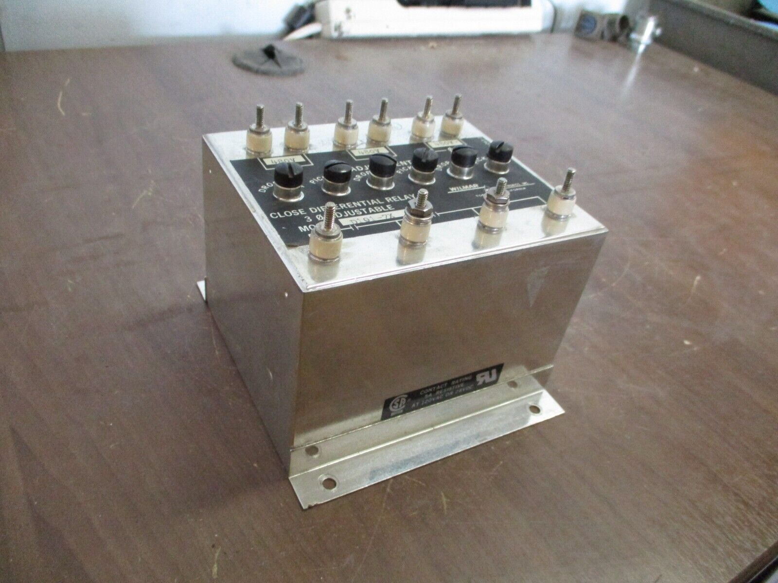 Wilmar Close Differential Relay D101-7X 480V 3Ph Adjustable Used