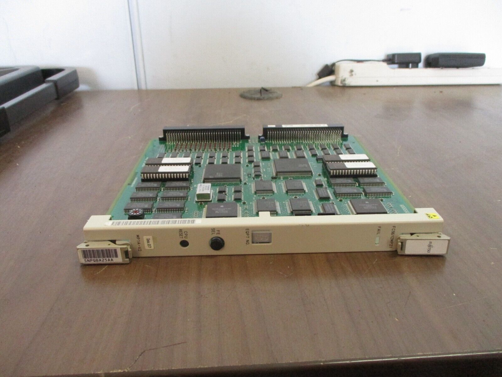 Fujitsu Microprocessor Unit SNPQBA25AA Iss. 07 FC9612MP21 / MP1A-V2 Used