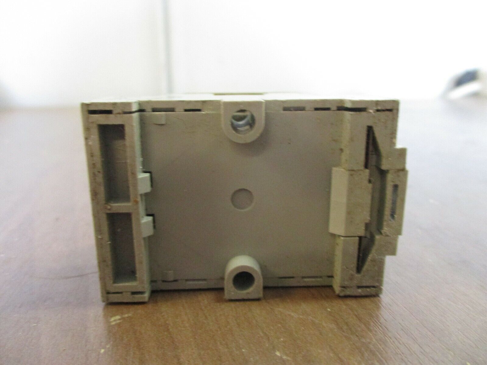 Deltrol Controls Relay 105A 10A DPDT 120V Coil w/ Base *Lot of 2* Used