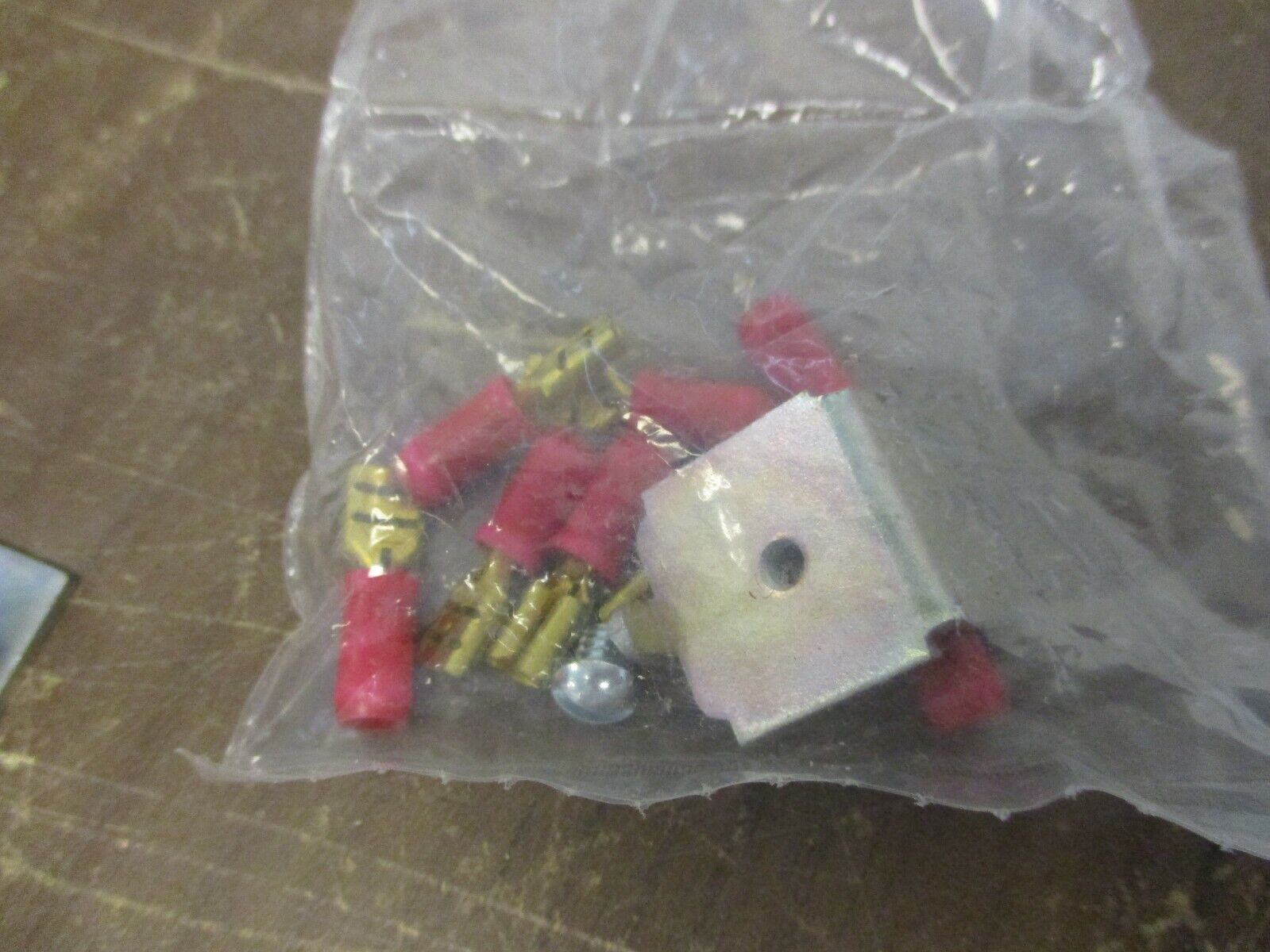 Honeywell Tradeline Switching Relay R8230 C 1024 New Surplus