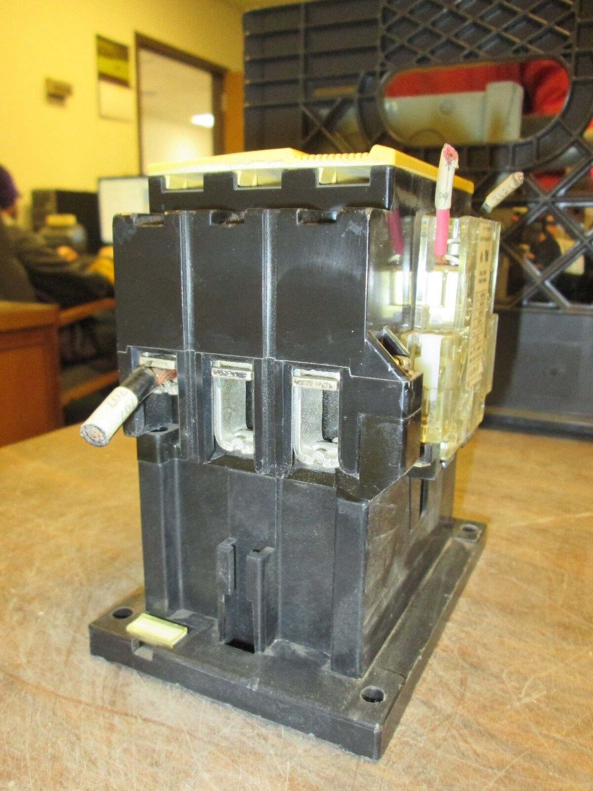 Allen-Bradley Contactor 100-A60N*3 120V Coil 60A 600V Used