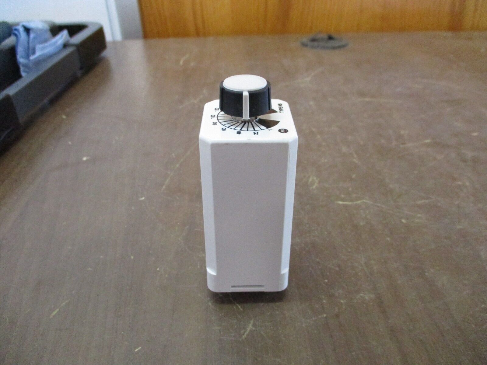 Allen-Bradley Time Delay Relay 700-HS12BA1 Ser. A 120VAC Range: 1.0-180s Used
