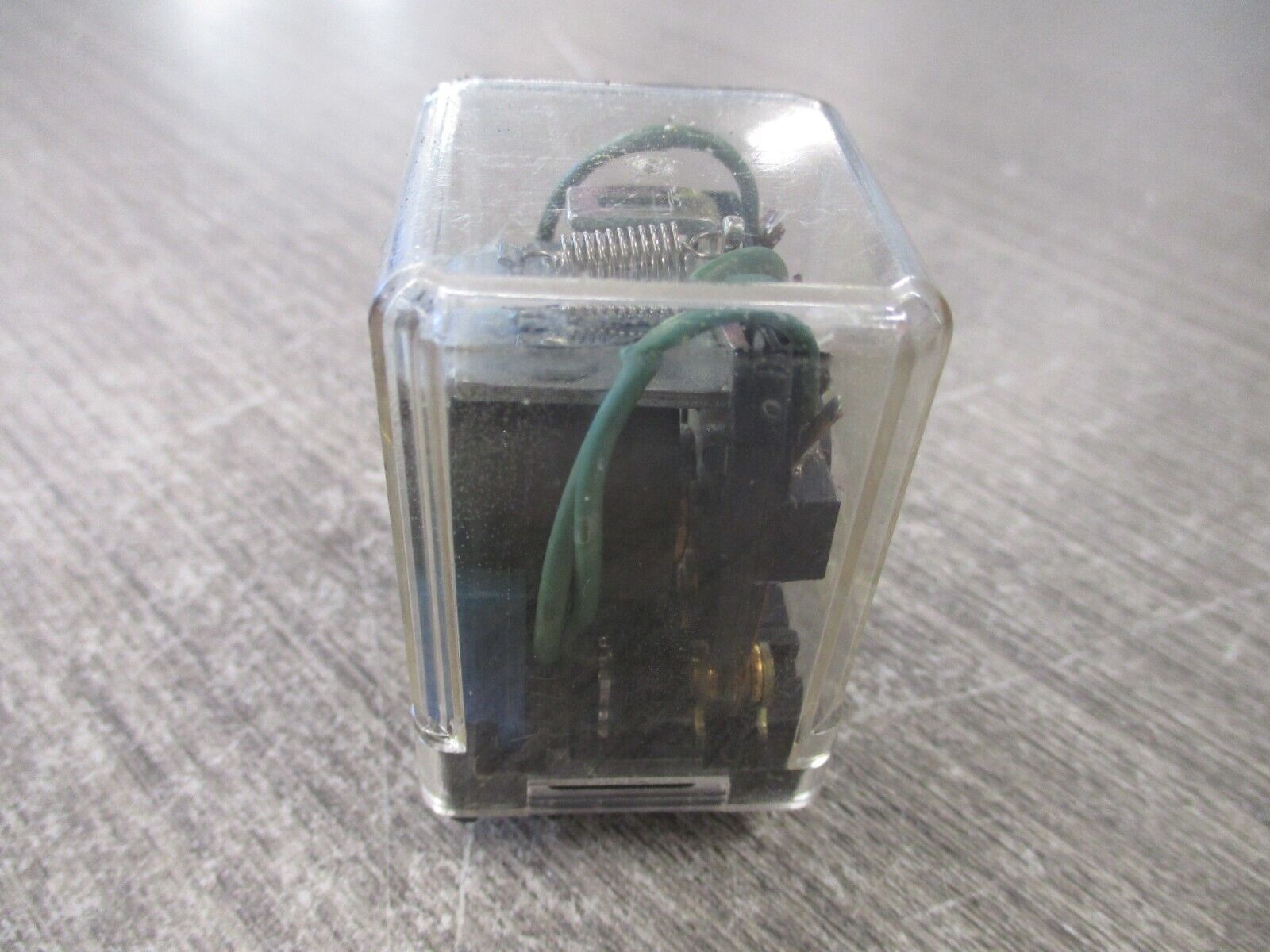 Deltrol Controls Relay 166 3PDT 24 VAC Coil Used