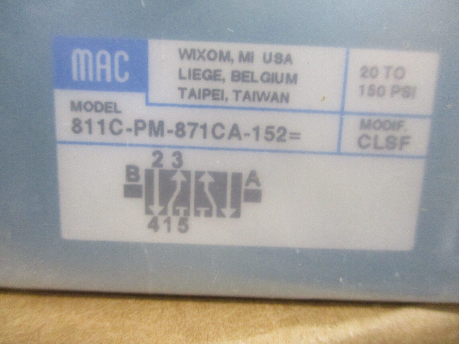 MAC Solenoid Valve 811C-PM-871CA-152 VAC-150 PSI New Surplus