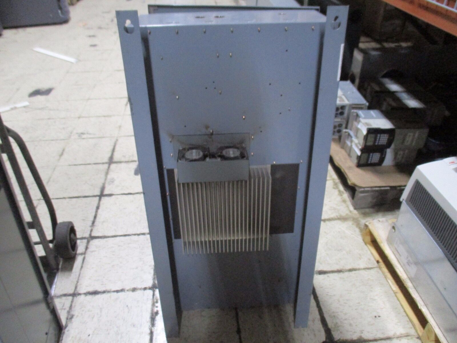 Square D Econoflex Altivar AC Drive 8839 584VY 20HP 3Ph Used