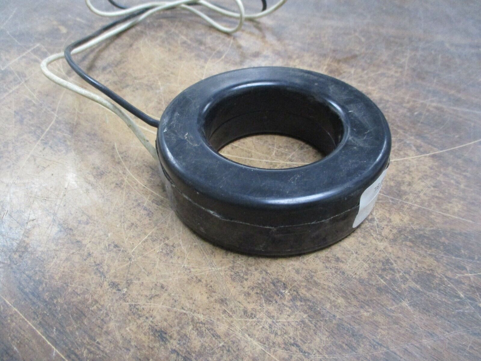 Simpson Current Transformer 01301 Ratio 500:5A 600V 50-400Hz 10KV BIL Used