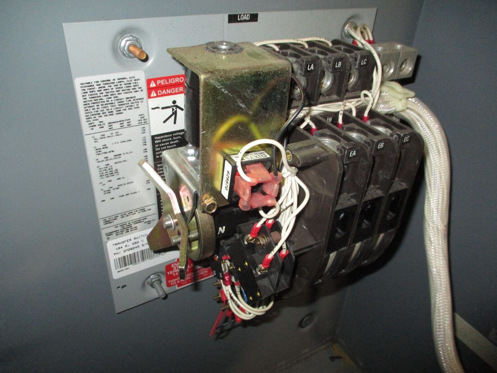 Kohler Automatic Transfer Switch KCT-AMTA-0104S 104A 480V 3Ph 4W 3P 60Hz Used