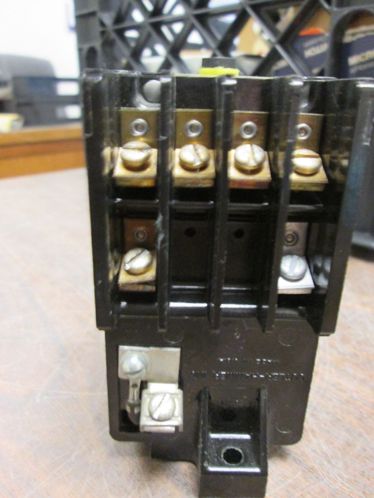 Cutler-Hammer Relay No. 910 9575H2255B 115/120V Coil Used