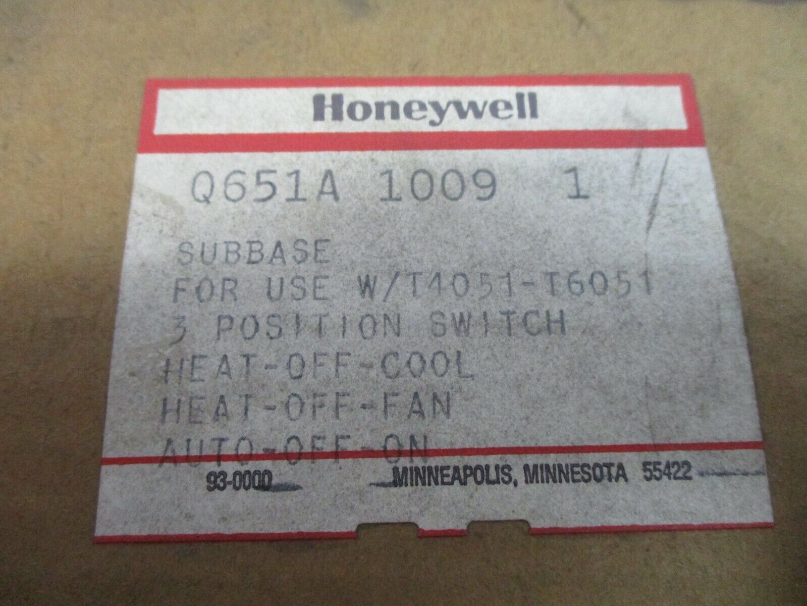 Honeywell Subbase Q651A 1009 1 For Use w/ T4051-T6051 3-Position Switch