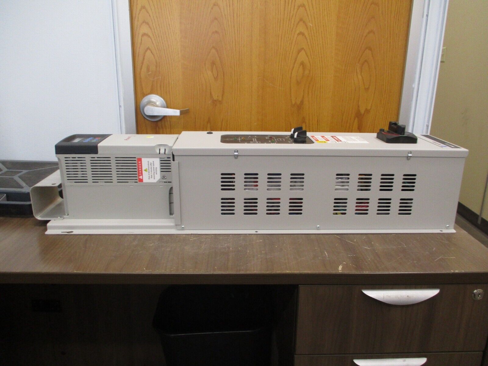 Allen-Bradley PowerFlex 400 AC Drive w/ Bypass 23C-D012A103NNBANN 7.5HP 3Ph