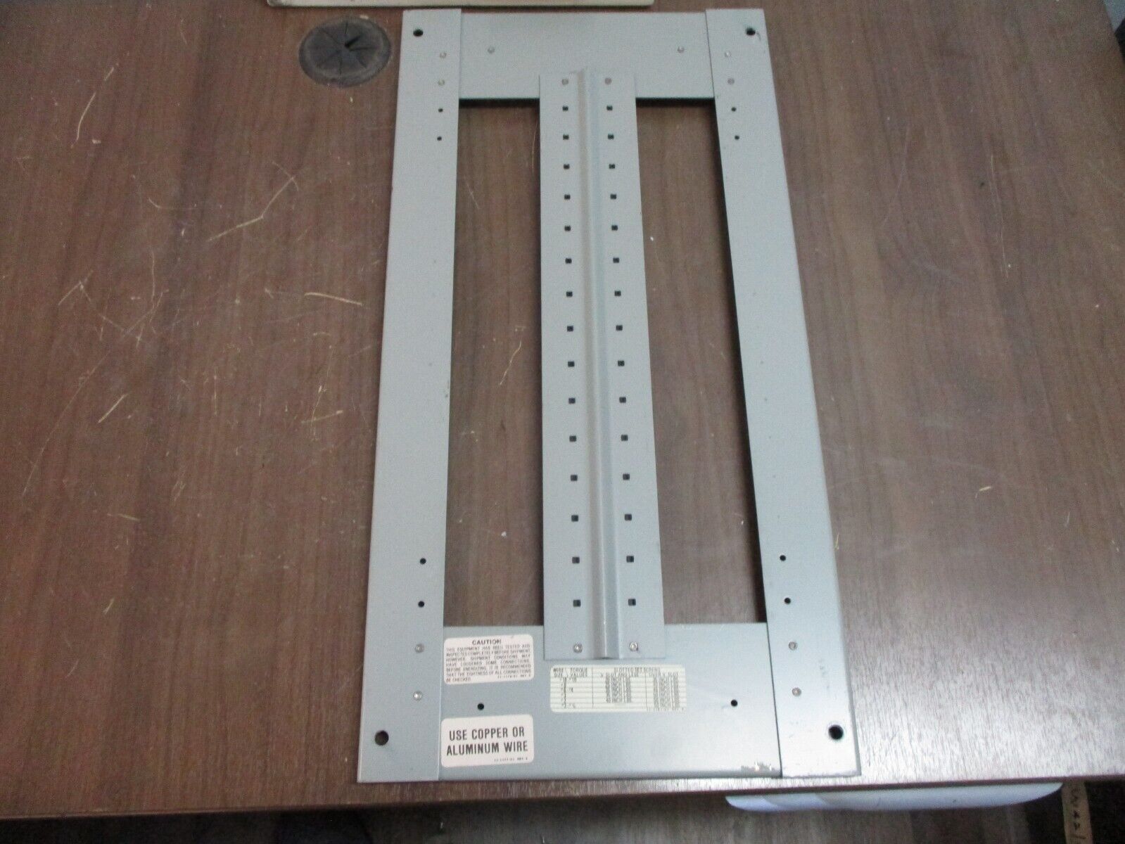 ITE Panelboard Deadfront CDP 30-Slot Size: 21.5" x 11" Used