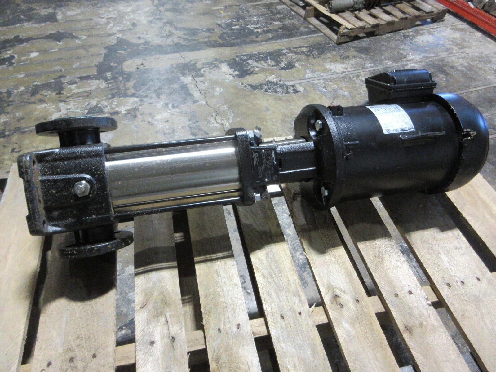 Grundfos Pump CR3-15 A-FGJ-A-E-HQQE 3HP 3461RPM 15.4GPM 353FT Head Used