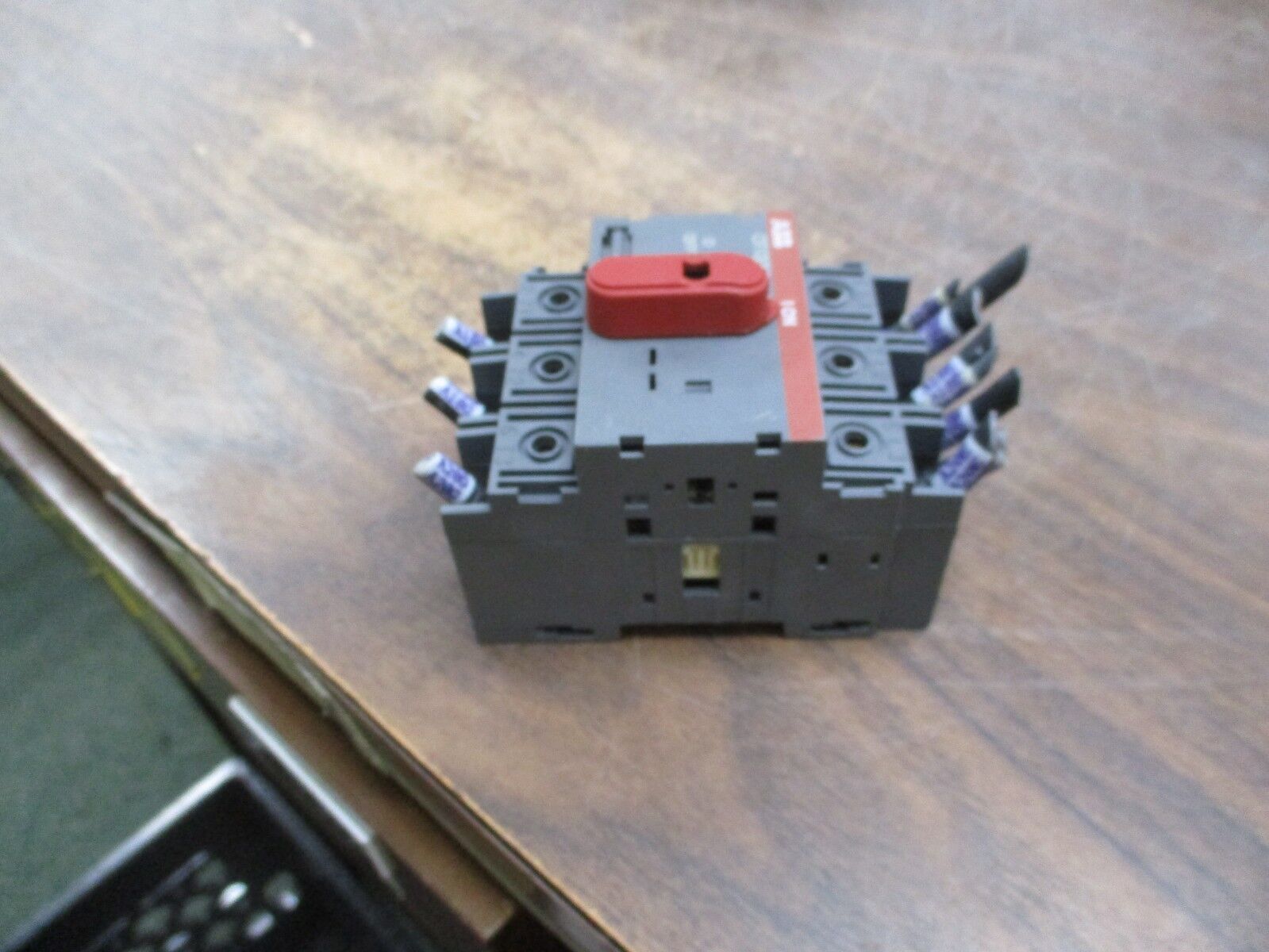 ABB Disconnect Switch OT100E3 100A 600V 3P Used