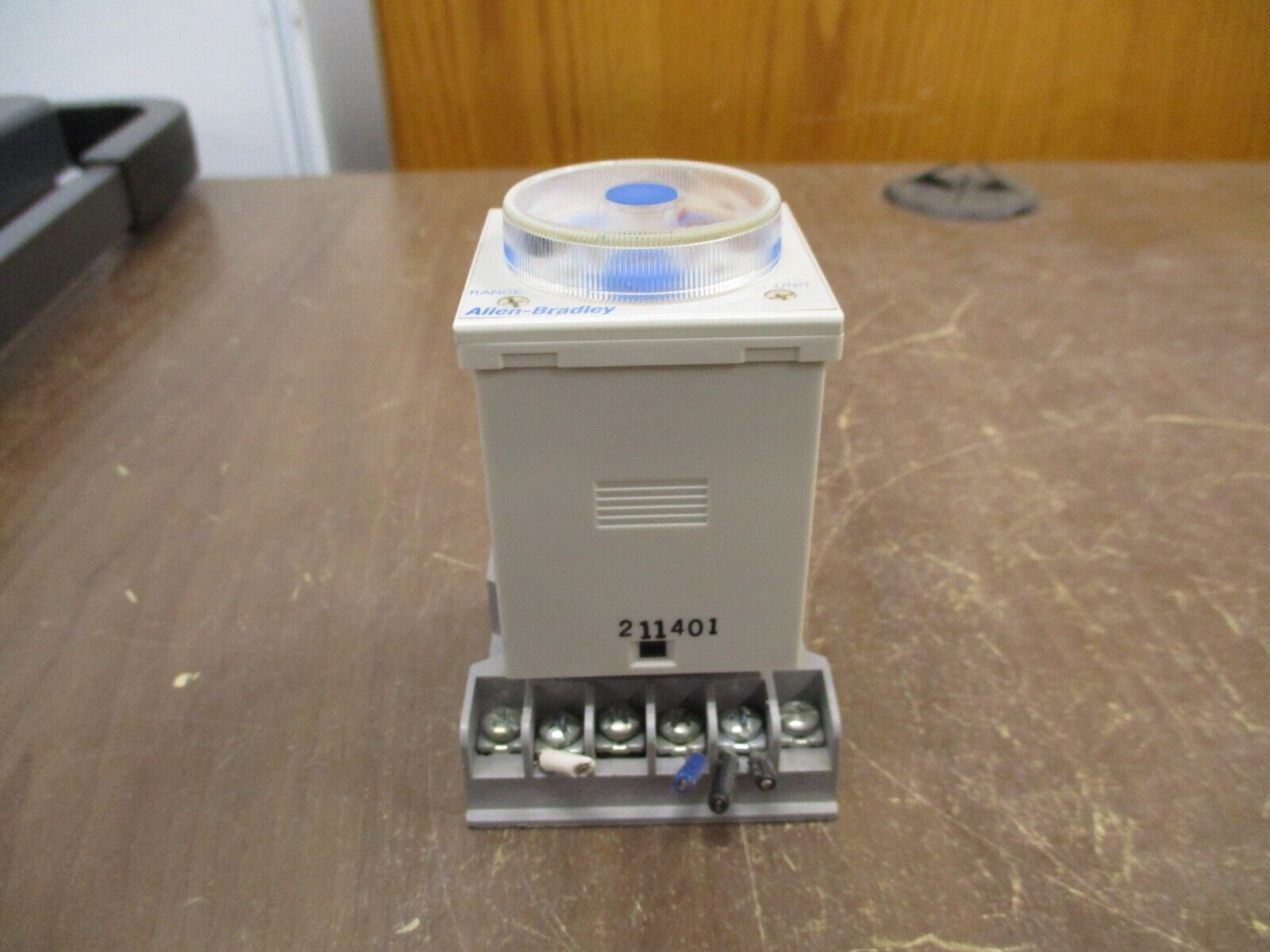 Allen-Bradley Multifunction Timing Relay 700-HR52TA17 Range: 0.05 Sec-300 Hr