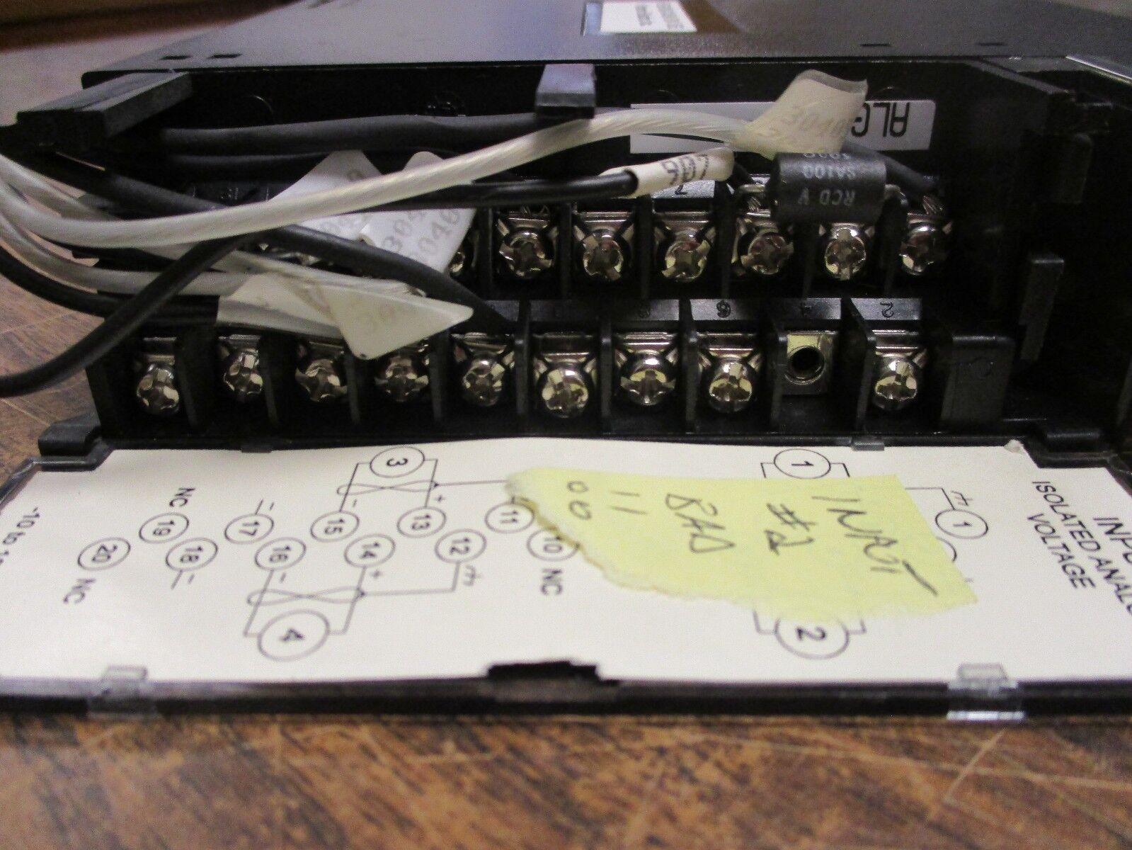 Horner Electric Isolated Analog Voltage Input Module HE693ADC405A Used