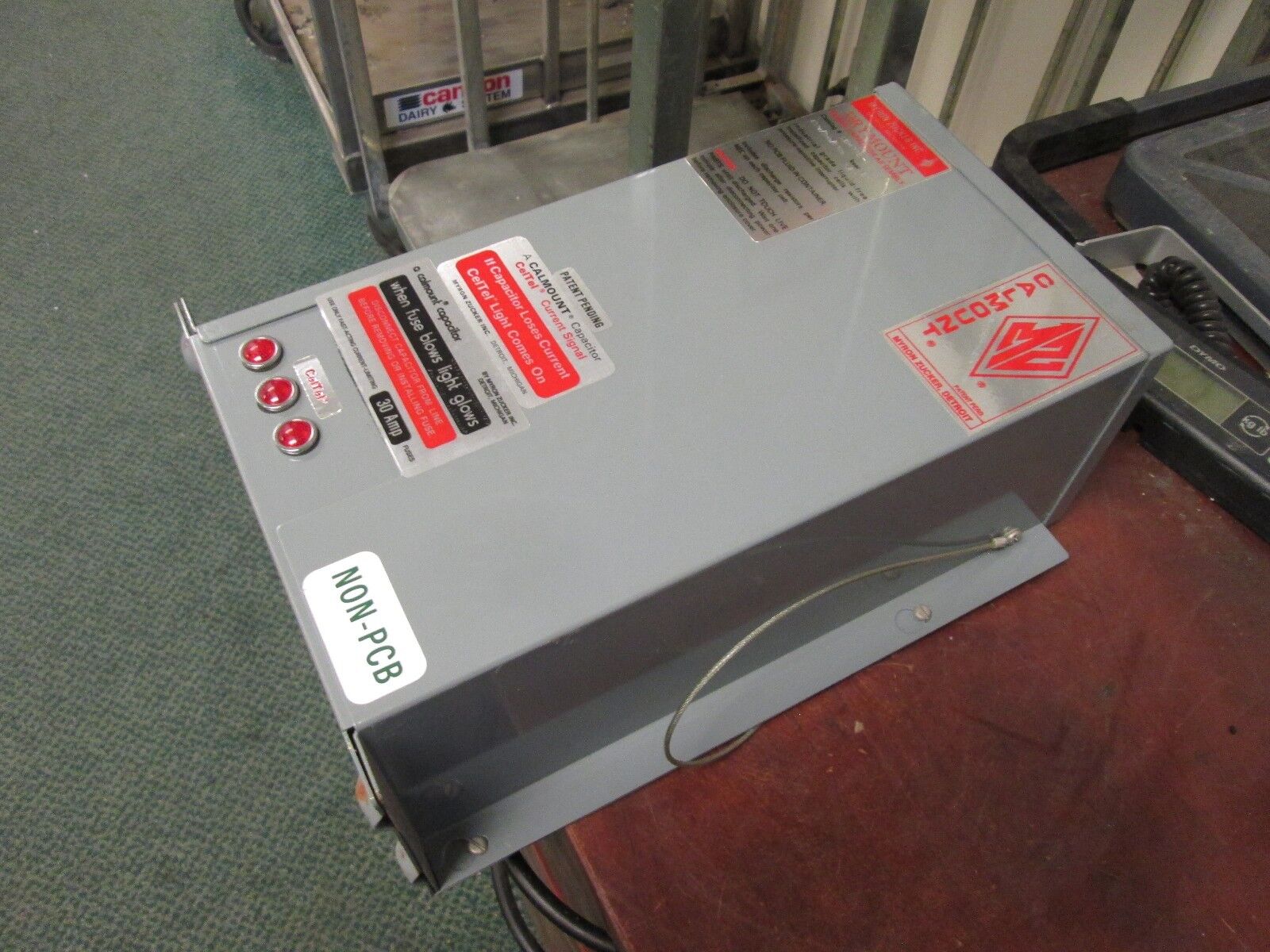 Calmount Drymount Capacitor KID43010-3 10 KVAR 480V 60Hz 3Ph Used