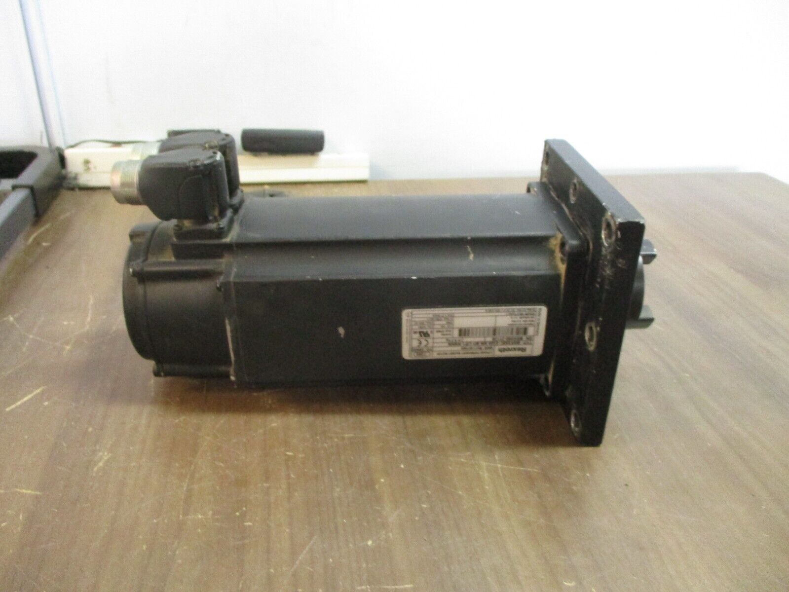 Rexroth Servo Motor MSK050C-0300-NN-M1-UP1-NNNN 5.5Nm Torque 4700RPM 600V Used