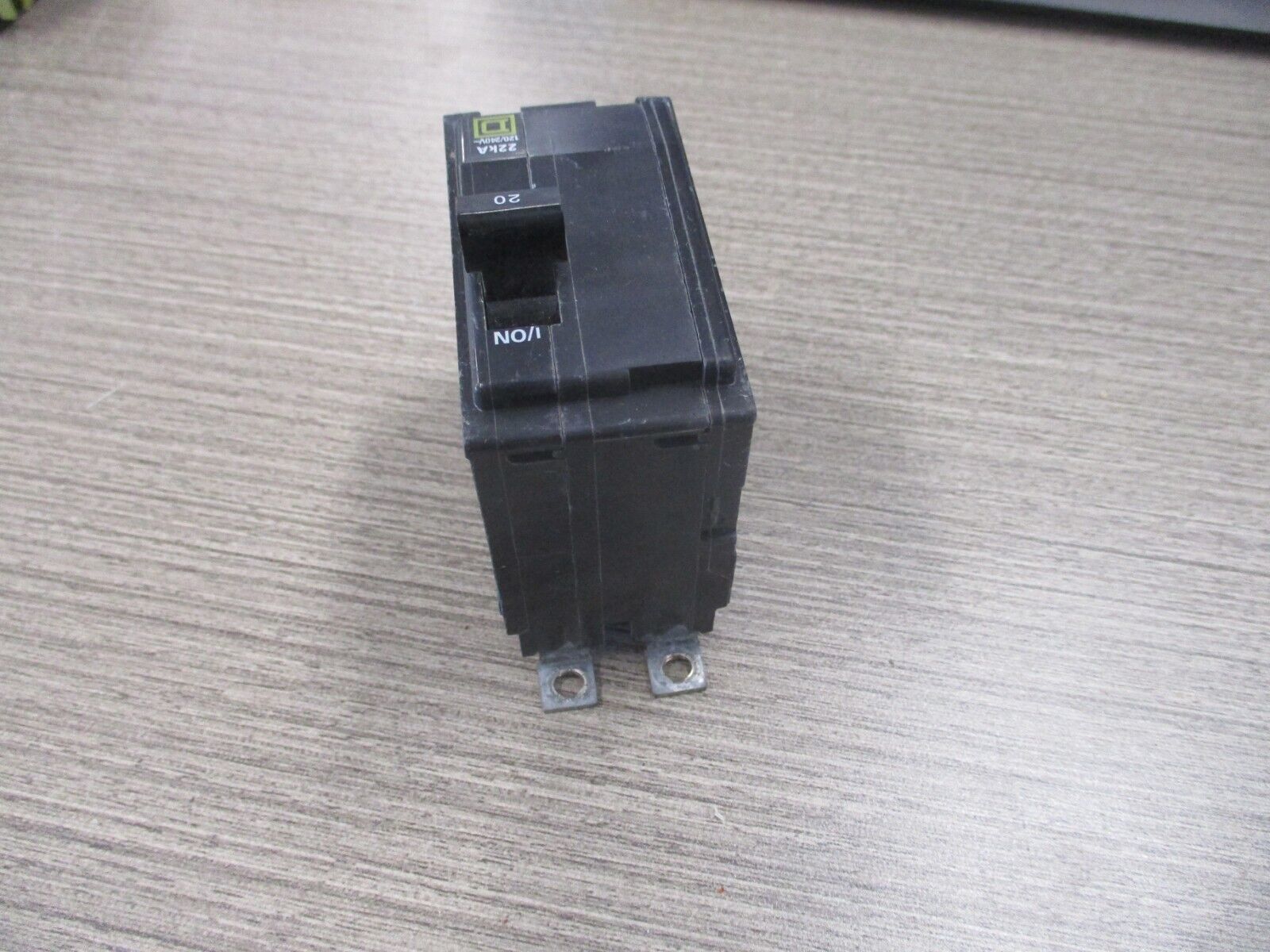 Square D Bolt-On Circuit Breaker QOB220VH 20A 120/240V 2P 22KA Used