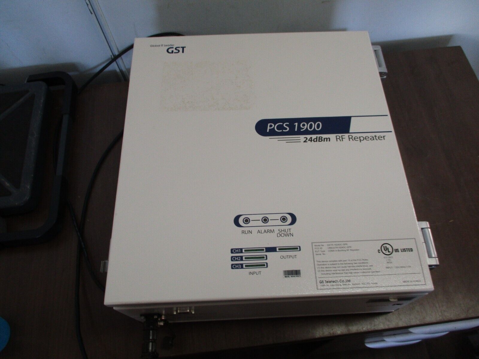 GST 24dBM RF Repeater PCS 1900 Used
