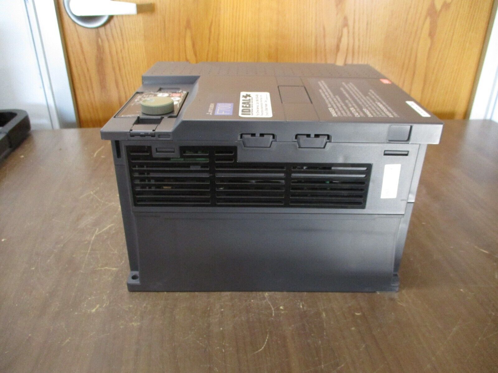 Mitsubishi F700 AC Drive FR-F740-00250-NA 15HP 3Ph w/ Keypad Used