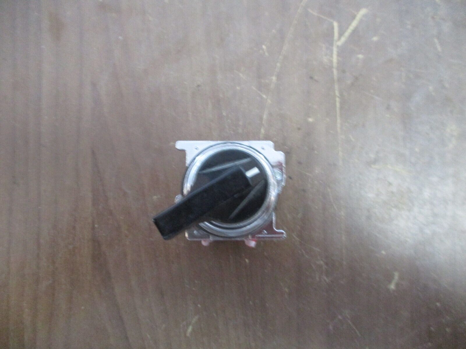 Cutler-Hammer Rotary Switch 10250T / 91000T 2-Position Used