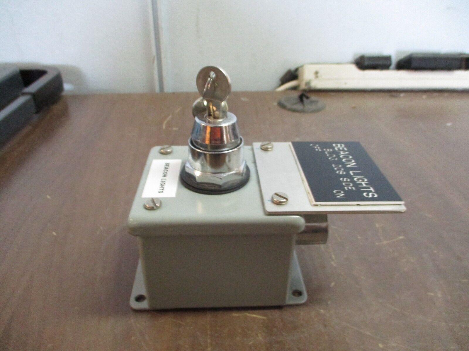 Square D Keyed Selector Switch 9001 KA1 Ser. K Used