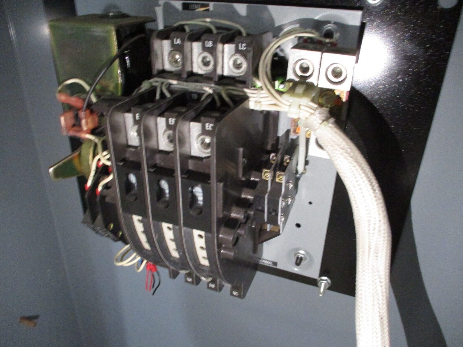 Kohler Automatic Transfer Switch KCT-AMTA-0230S 230A 480V 3Ph 4W 3P 60Hz Used