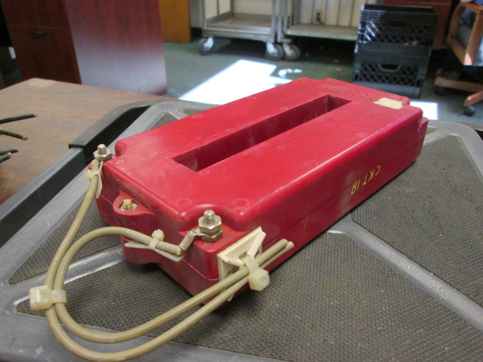 Westinghouse Current Transformer 151D995G-24 2400A