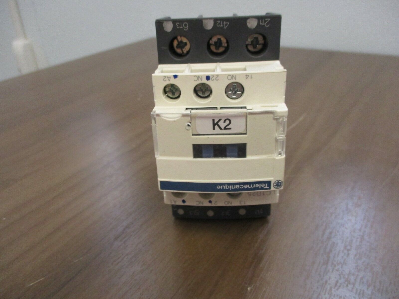 Scneider Electric Contactor LC1D25 120V Coil 40A 600V Used