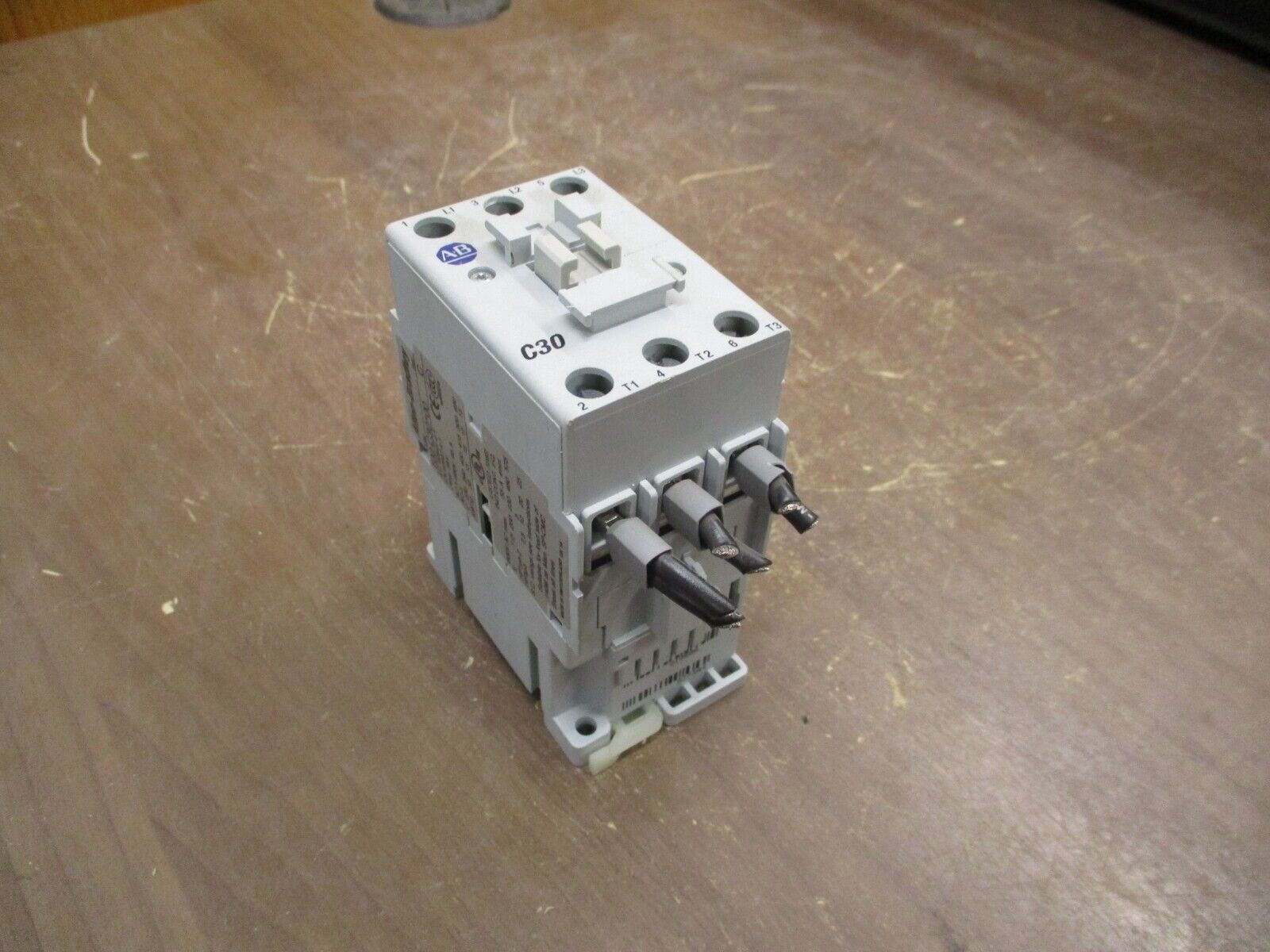 Allen-Bradley Contactor 100-C30*00 Ser. C 24V Coil 55A 600V Used